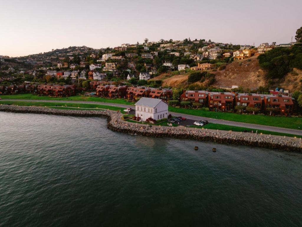 Marin Suites Hotel Corte Madera Exterior foto